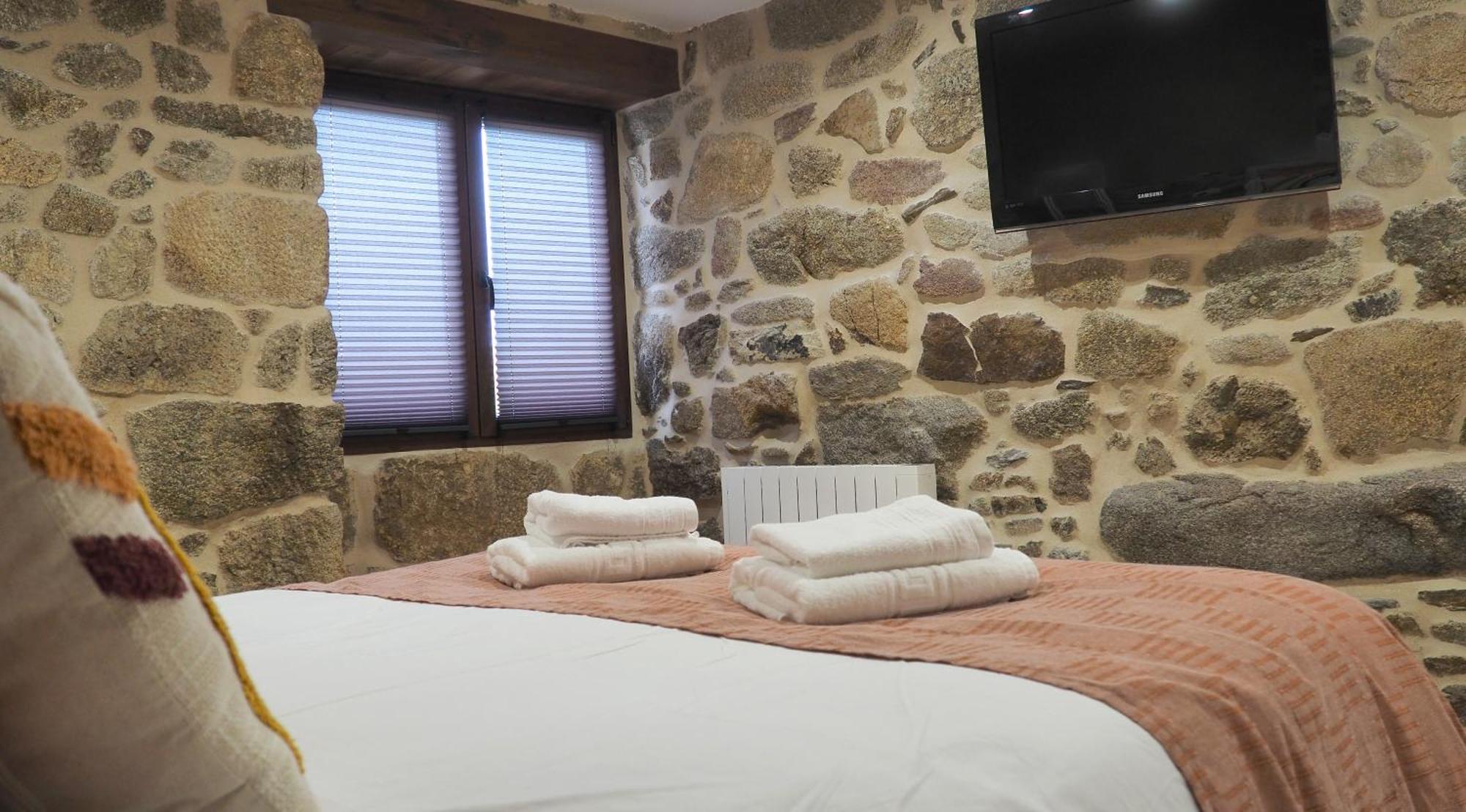 Apartamentos Muralla Sacra Собер Экстерьер фото